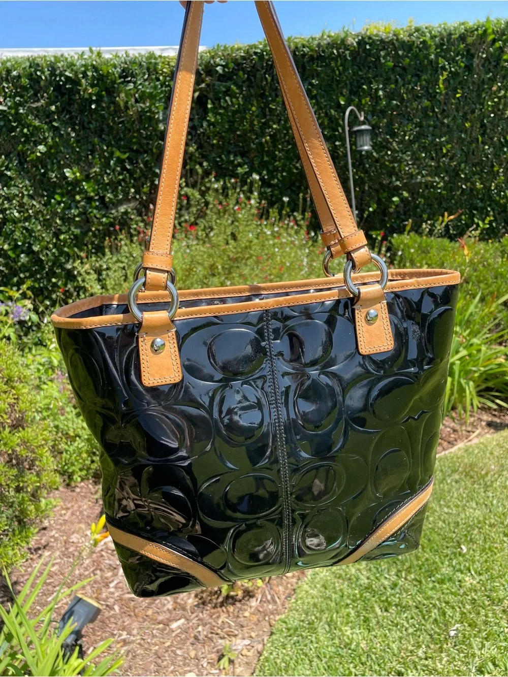 Coach F22322 Black Embossed Patent Signature Tote Bag Leather Trim Hangtag